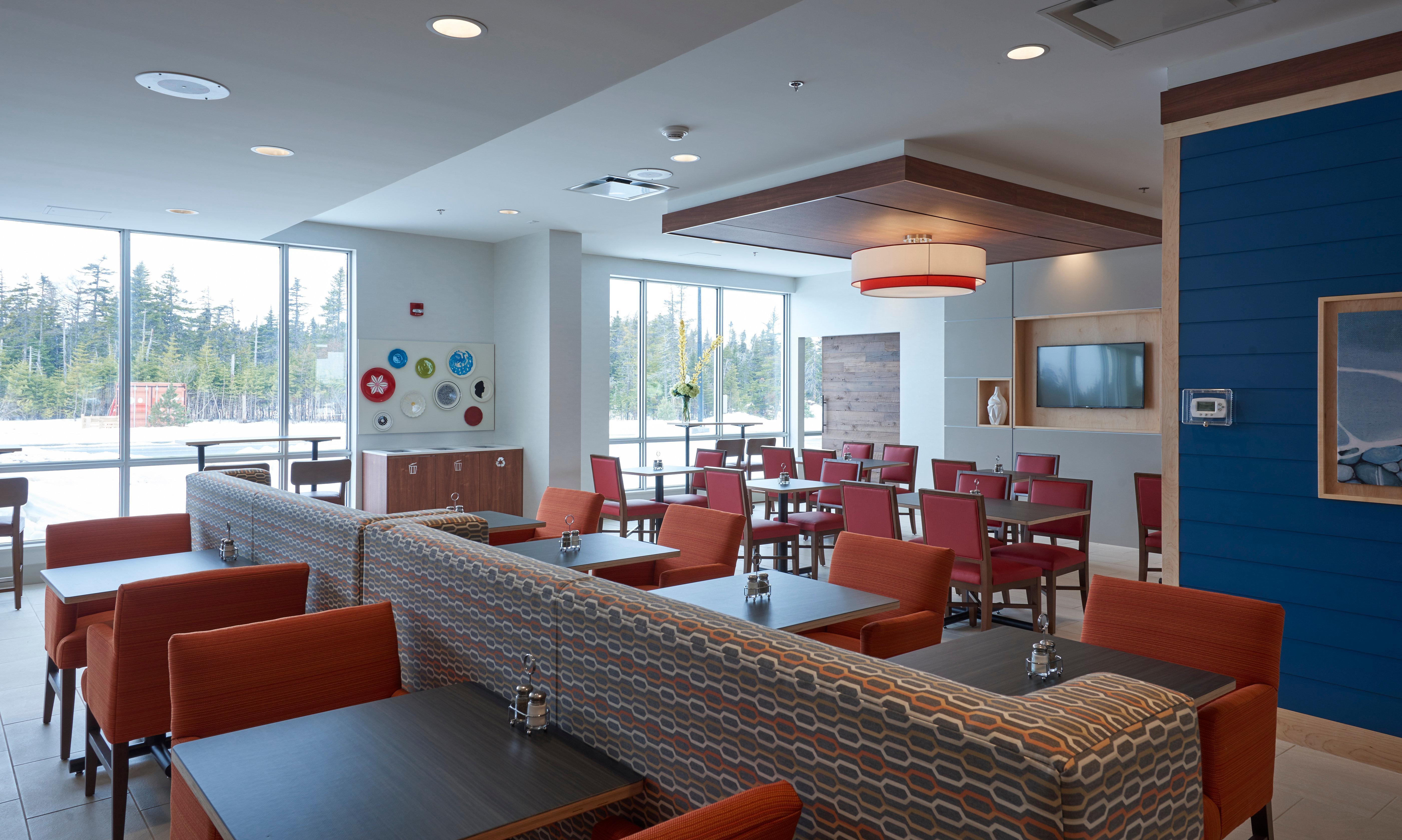 Holiday Inn Express & Suites St. John'S Airport By Ihg Ngoại thất bức ảnh