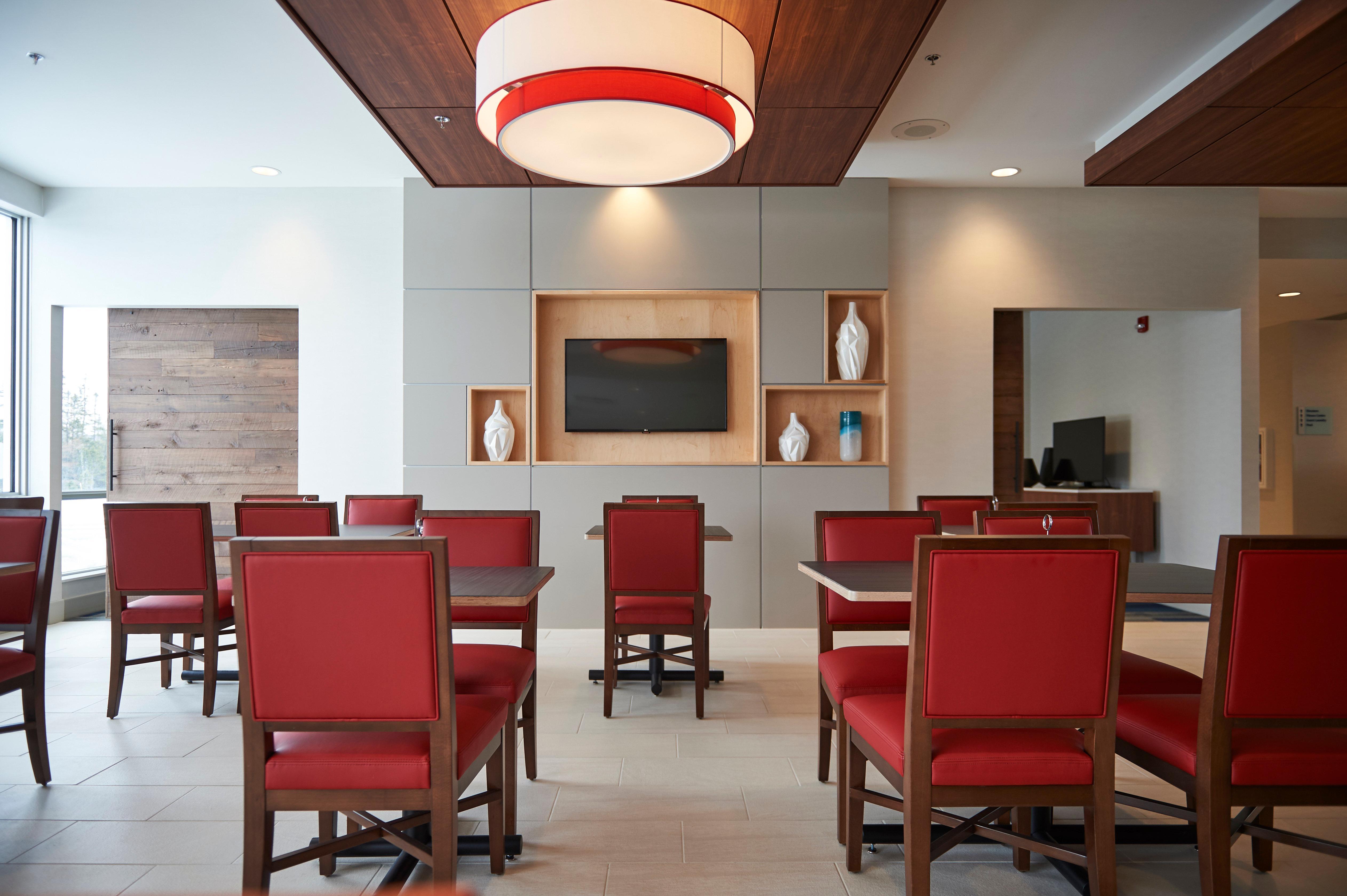 Holiday Inn Express & Suites St. John'S Airport By Ihg Ngoại thất bức ảnh