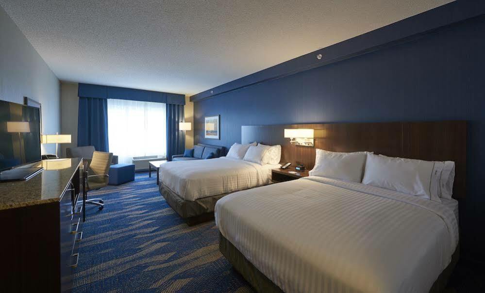 Holiday Inn Express & Suites St. John'S Airport By Ihg Ngoại thất bức ảnh